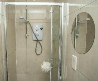 Central Aylesbury Studio 1 with Free Parking Vacation rental in Aylesbury