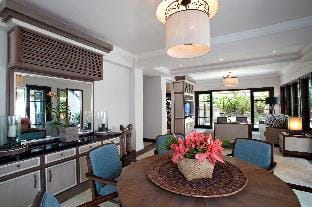 Sundara Oceanside Villa Vacation rental in Kediri