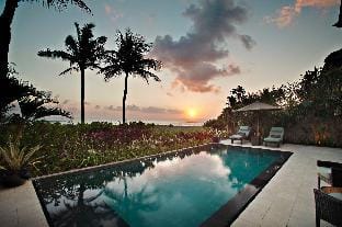 Sundara Oceanside Villa Vacation rental in Kediri