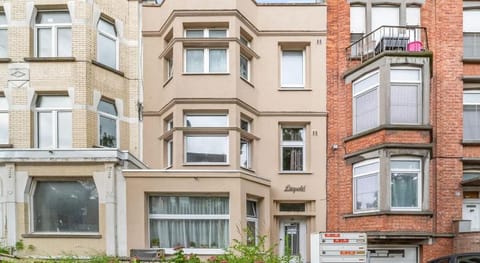 Amazing apartment on the first floor Apartment in Bruges