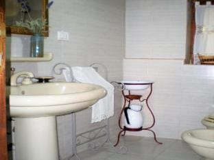 Farmhouse in Cortona with pool Vacation rental in Umbria