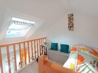 Cozy home & patio minutes from Versailles Domaine Apartment in Versailles