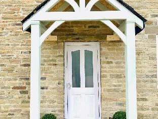 Marina Apartments  Apartment in Bradford