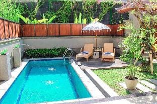 Tranquil 3-BDR Villa with Private Pool at Uluwatu Vacation rental in Kuta Selatan