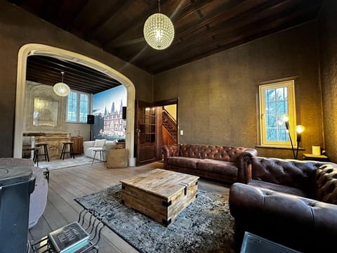 Luxurious villa with heated pool Villa in Wallonia, Belgium