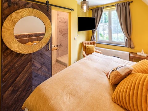 Luxurious villa with heated pool Villa in Wallonia, Belgium