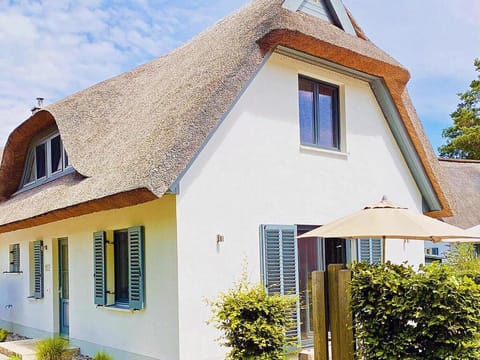 Beach sailor Comfortable holiday residence Vacation rental in Glowe