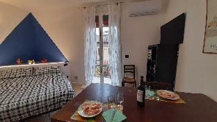 Happy Apartment Apartment in Bologna