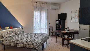 Happy Apartment Apartment in Bologna
