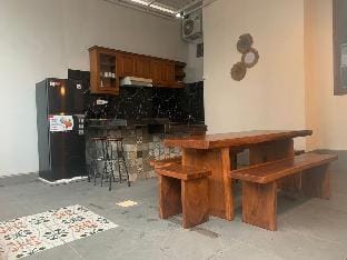 Cantik Sunshine Villa  Vacation rental in Sukawati