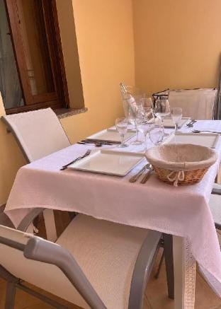 YOUR PERFECT HOLIDAY IN SARDINIA AUTHENTIC EXPERIENCE IN PULA Vacation rental in Pula