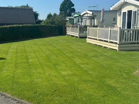 The Thimble static Holiday Home Vacation rental in England