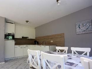 Mosselbank 101 Comfortable holiday residence Vacation rental in Ouddorp