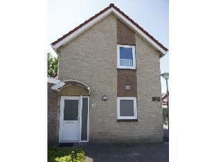 Mosselbank 97 Comfortable holiday residence Vacation rental in Ouddorp