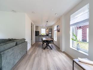 Holiday Home by Lake Beach Simonshaven Vacation rental in South Holland (province)