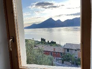 Casa Oliva Comfortable holiday residence Vacation rental in Brenzone sul Garda