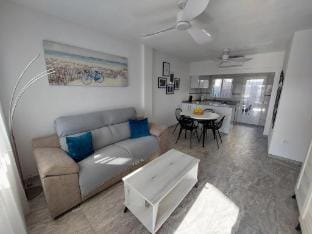 Lavish holiday home with private pool Vacation rental in Safor