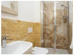 Residenza Felix Comfortable holiday residence Vacation rental in Viareggio