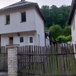 " Home near untouched nature" Vacation rental in Federation of Bosnia and Herzegovina