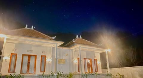 The Luna Cave Lodge in Karangasem Regency