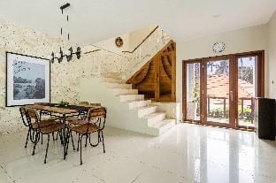 Balian Surf House Villa in West Selemadeg