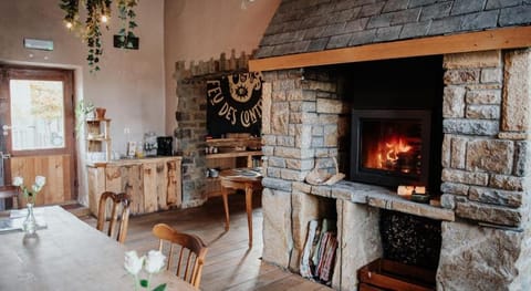 Buteo chambres d'hotes & espresso Bed and Breakfast in Wallonia, Belgium