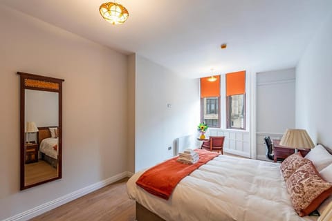 The Hazlitt Apartments Apartment in Paisley