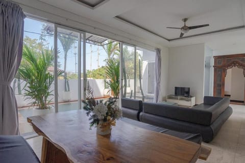 Margarita Villa Canggu Villa in North Kuta