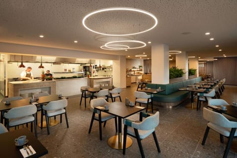 DoubleTree by Hilton Hobart Hotel in Hobart