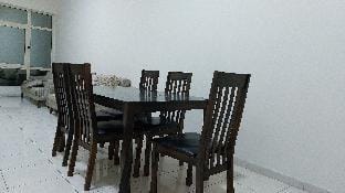 Beautiful Vacation Home Apartment Dubai Apartment in Al Sharjah