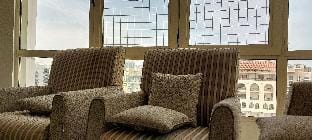 Beautiful Vacation Home Apartment Dubai Apartment in Al Sharjah