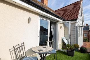 Ferryman Vacation rental in Colchester