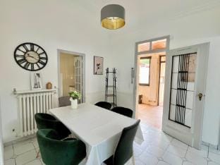 House 3-Bdr+Garden+Parking 20 m' Paris Center Vacation rental in Île-de-France