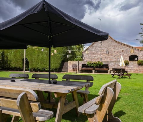 The Ship`s Quarters Bed and Breakfast in Hull