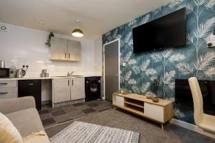 Lovely Getaway Apartment: Two-Bedroom in Rotherham Vacation rental in Rotherham