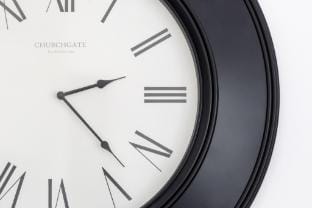 1.5 miles from City Centre, 85inch TV with Parking Apartment in Bradford