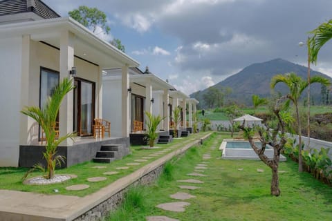 RedDoorz @ Volcano Mountain View Kintamani Hotel in Karangasem Regency