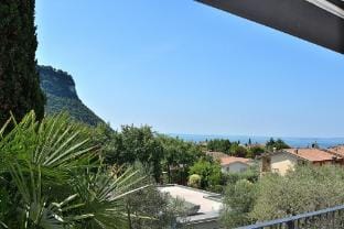 Cà Gardesana With Pool Vacation rental in Garda