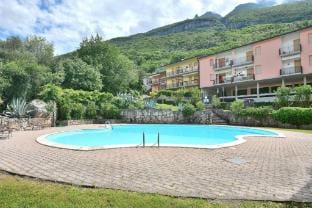 Apartment Candor With Pool Apartment in Malcesine