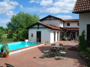 Studio in Dargun mit Pool am Kummerower See Apartment in Mecklenburgische Seenplatte