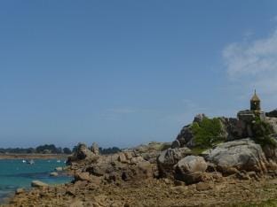 Nice holiday home near the beach Vacation rental in Penvénan