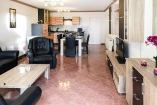 Schoenes Ferienhaus mit Terrasse Vacation rental in Mecklenburgische Seenplatte
