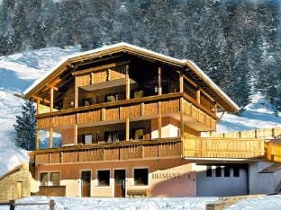 Apartment Ortisei near Seiser Alm Ski Lift Apartment in Santa Cristina Gherdëina