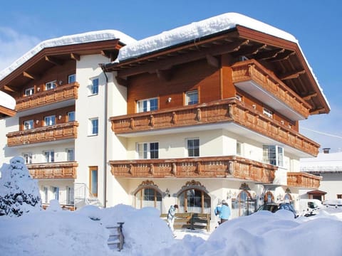 Apartment in Kitzbuhel Alps with Wellness Area Apartment in Salzburgerland