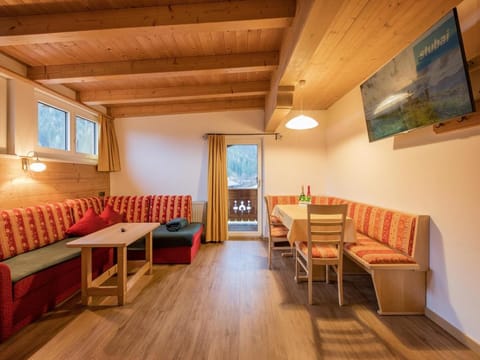 Apartment in Milders near Stubai Glacier Apartment in Neustift im Stubaital