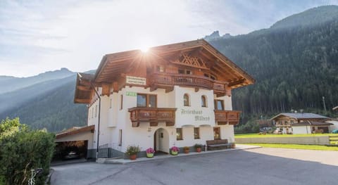 Apartment in Milders near Stubai Glacier Apartment in Neustift im Stubaital