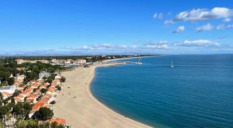 Apartment in Mrzezyno by Blue Flag Beach Apartment in West Pomeranian Voivodeship, Poland