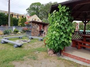Kolczewo Cottage with BBQ  Garden Vacation rental in West Pomeranian Voivodeship, Poland