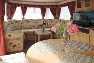 Mobile Home in Kolczewo near Baltic Beaches Campground/ 
RV Resort in West Pomeranian Voivodeship, Poland