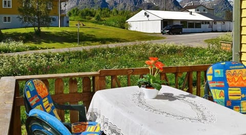person holiday home in Digermulen Apartment in Lofoten